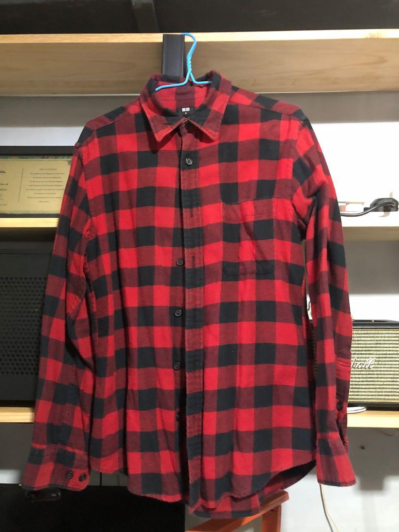 Outerwears (Category: Coats, Jackets and Outerwear) located in Singapore. Submitted by flea_fly_market (Listing ID 1089689482, Image 4). Description: Denim Jacket - XS Striped shirt - L Red flannel - S Black flannel - M.