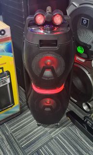 (Category: ) located in . Submitted by audiostation555 (Listing ID 1089779978, Image 1). Description: .