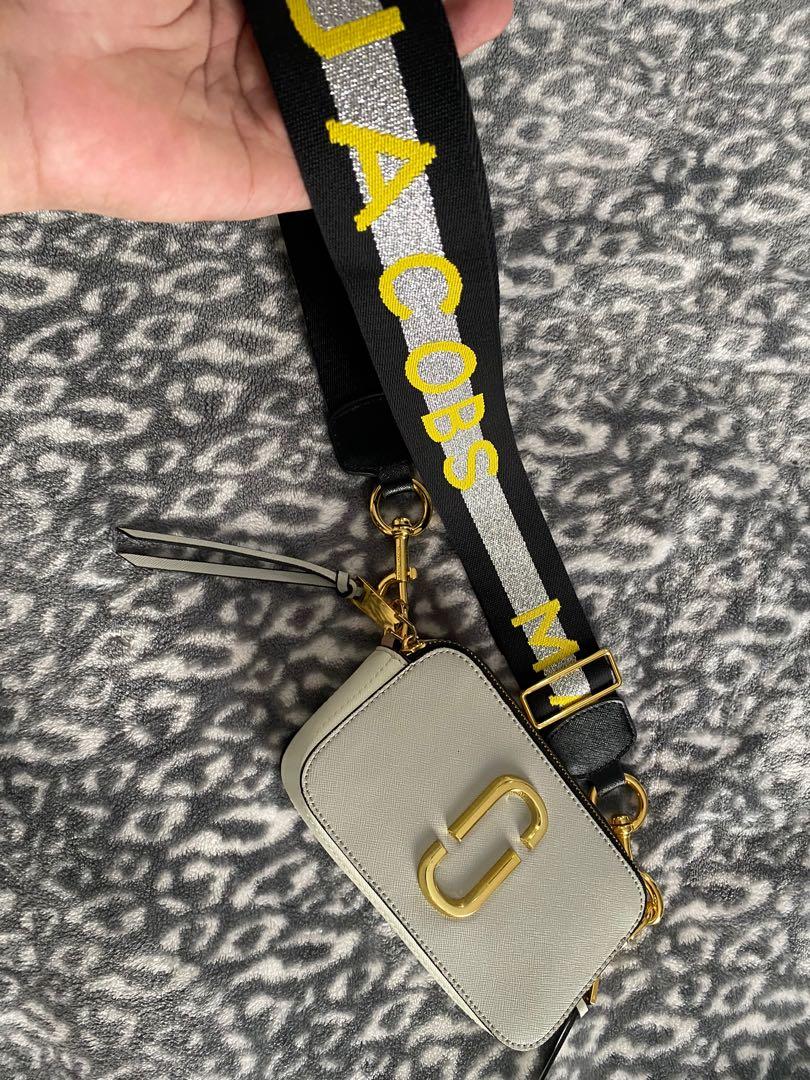 Marc Jacobs Snapshot Authentic vs. Mirror Replica 