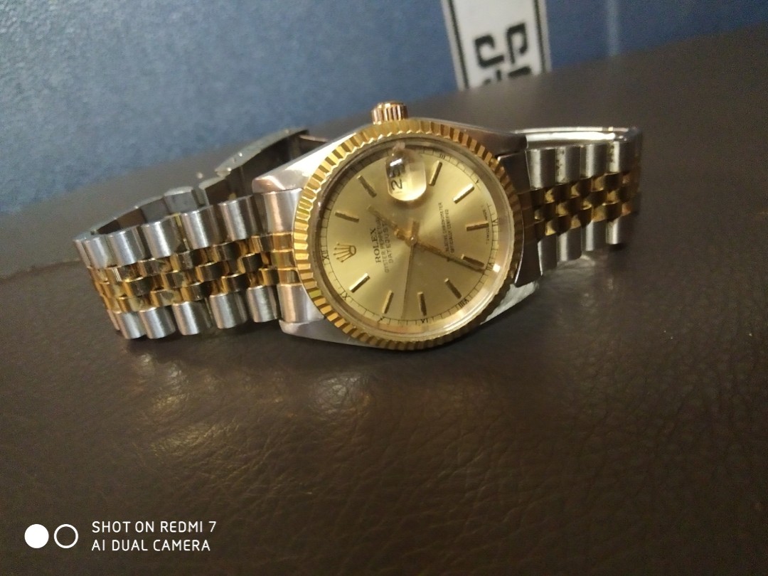 Gelena shitinerand sales rolex 12600 price