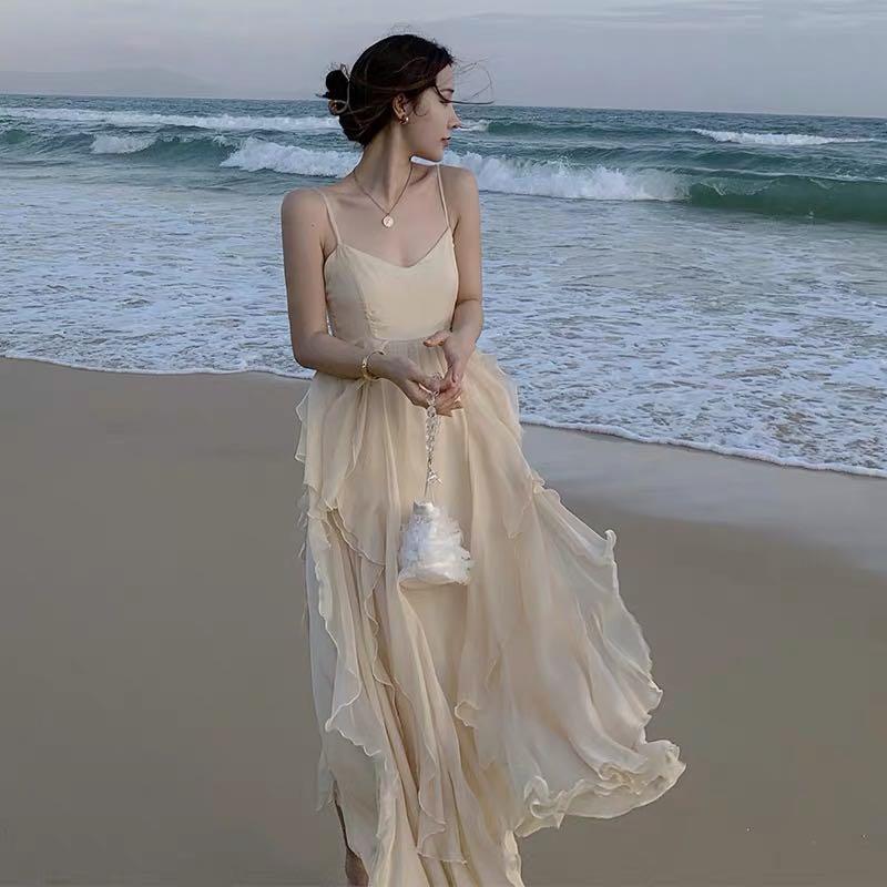 Romantic best sale beach dresses