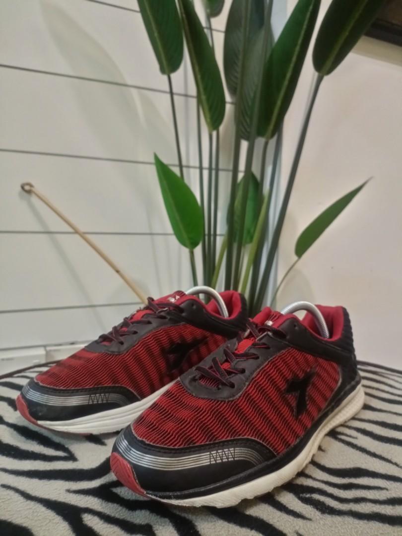 Diadora shoes for sale deals