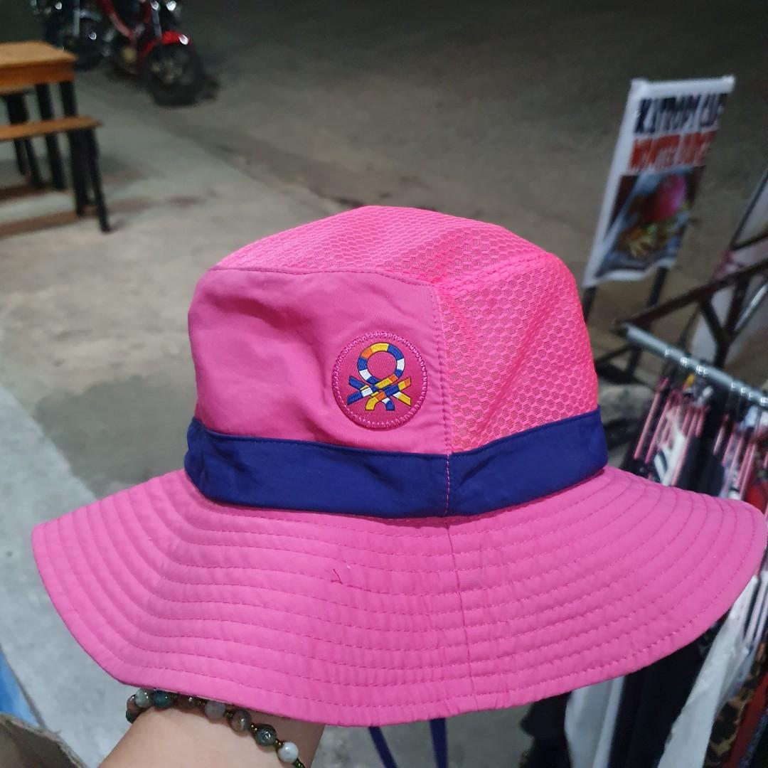 STILE BENETTON Bucket hat Women s Fashion Watches Accessories