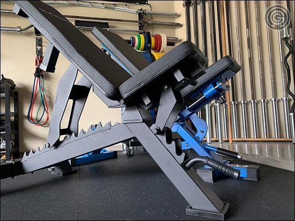 Vulcan adjustable bench shop
