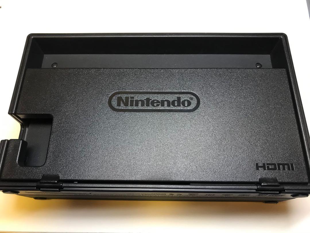 Switch 原裝充電座任天堂電視座dock TV Nintendo （分類：Nintendo 任天堂）位於 Hong Kong。 由 gsr929 提交（商品編號 1089704382，圖片 2）。簡介： 功能全部正常，正常使用痕跡。油麻地交收或者相就 正廠。
