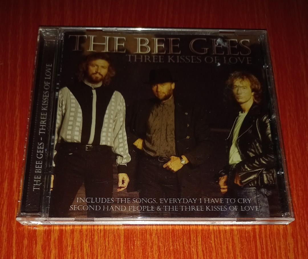 The bee gees (Category: Vinyls) located in Quezon City. Submitted by collectiblespopupshop (Listing ID 1089657937, Image 1). Description: the bee gees album made in uk imprted original.