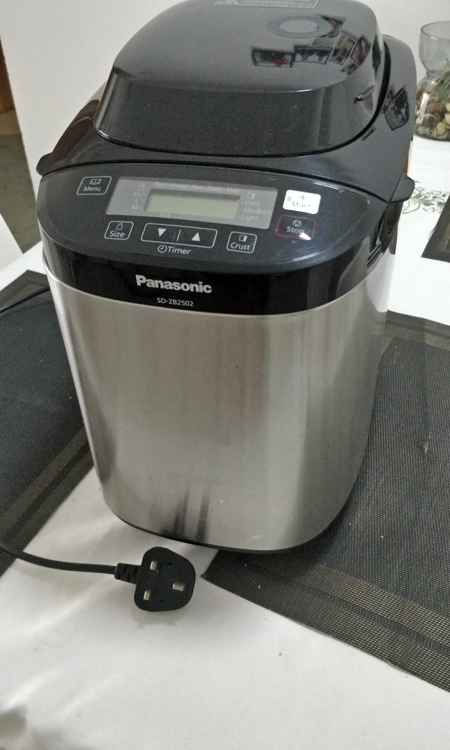 Top notch Panasonic bread maker, TV & Home Appliances, Kitchen