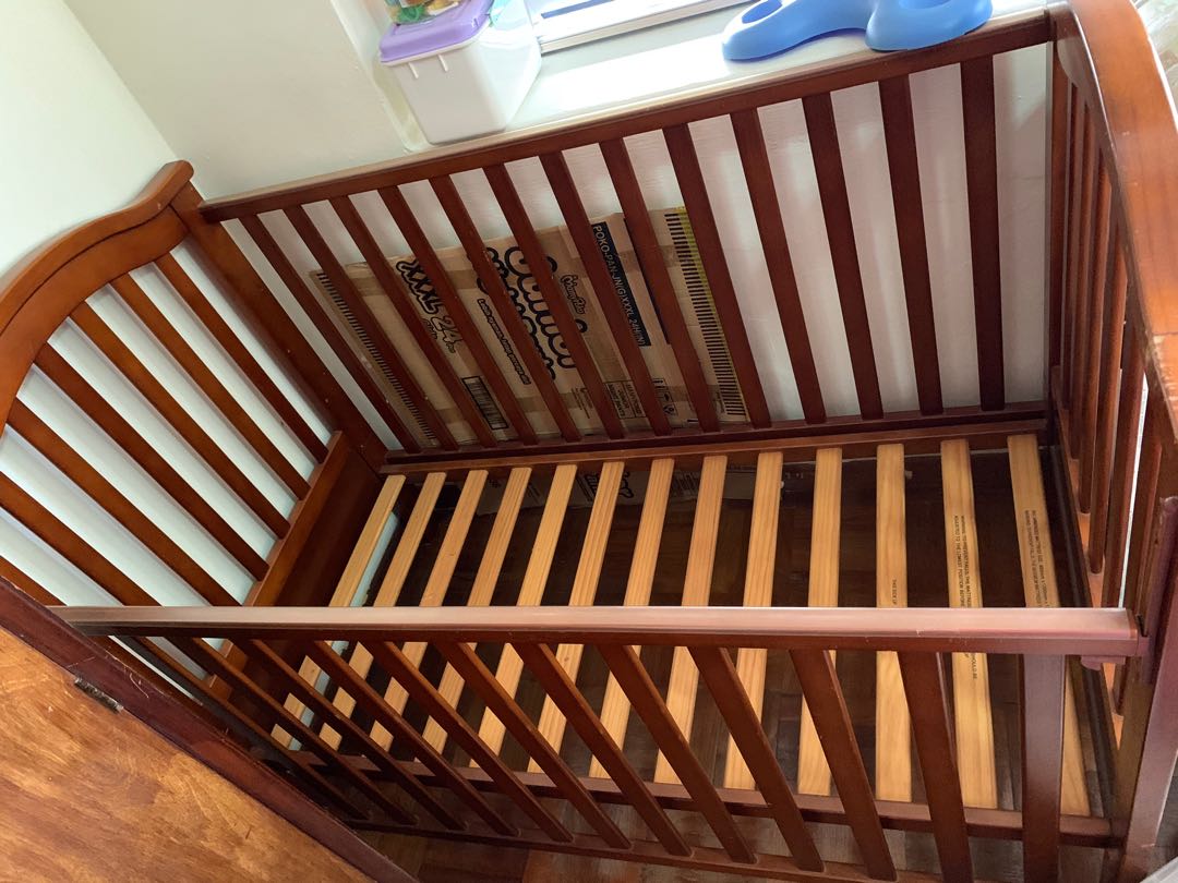 Used baby cot, Babies & Kids, Baby Nursery & Kids Furniture, Cots ...