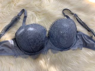 (Category: ) located in . Submitted by ezlyn25 (Listing ID 1089599105, Image 1). Description: .