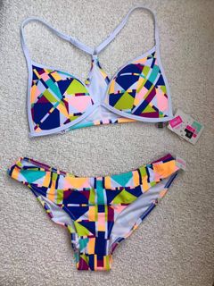 (Category: ) located in . Submitted by ralg18 (Listing ID 1089800655, Image 1). Description: .