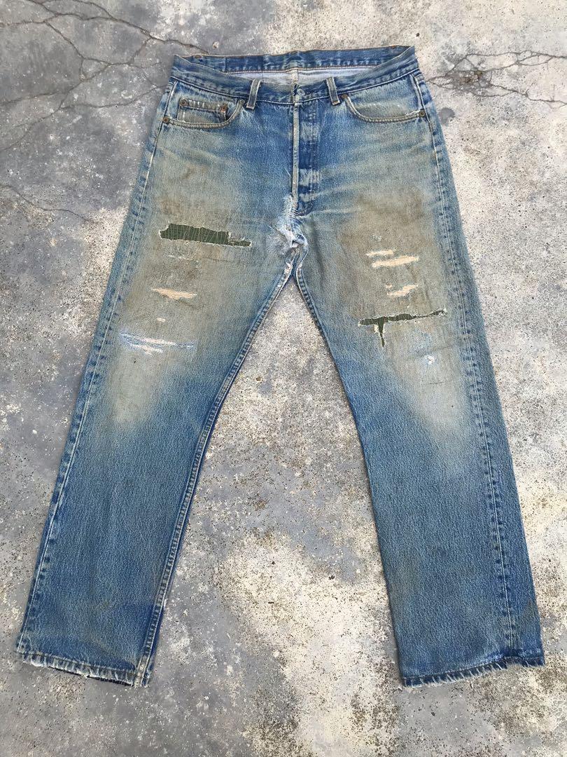 Vintage Levi's 501 Jeans Made in USA Distressed Kurt Cobain Style Rusty  Blue Manual W33 Authentic, Men's Fashion, Bottoms, Jeans on Carousell