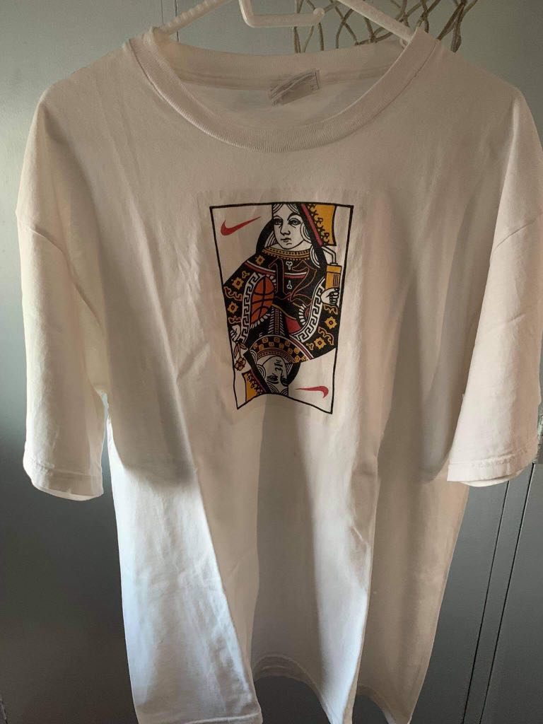 90s Nike Queen Tee