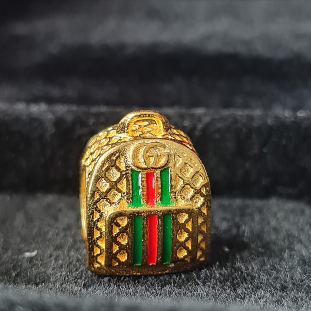 Gold gucci discount ring mens