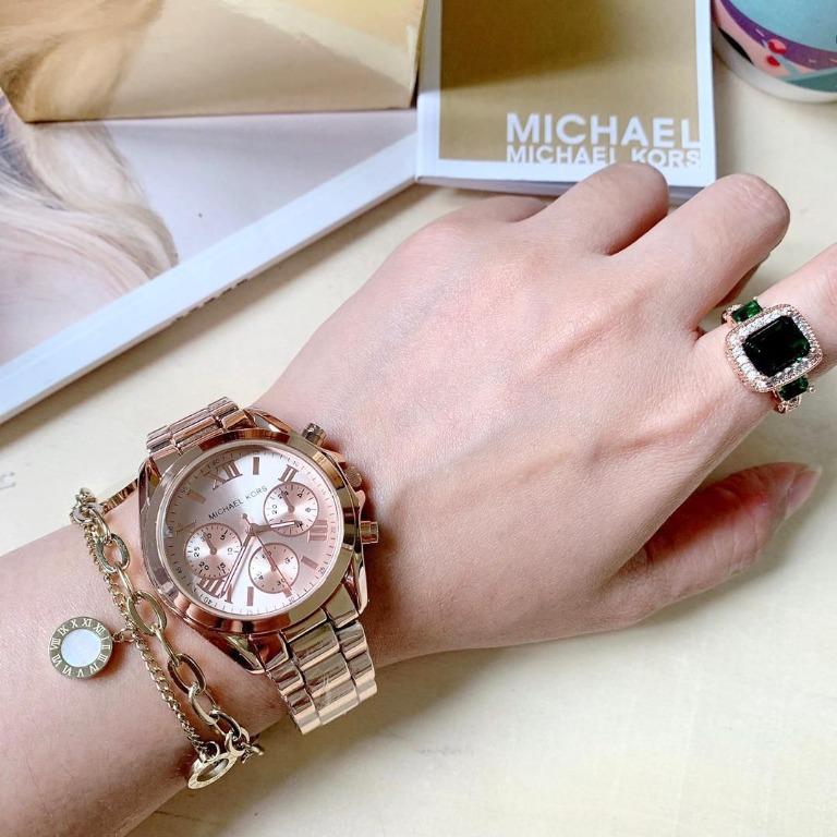 ?✨ Readystock ✨ Michael Kors Watch, Women's Fashion, Watches &  Accessories, Watches on Carousell
