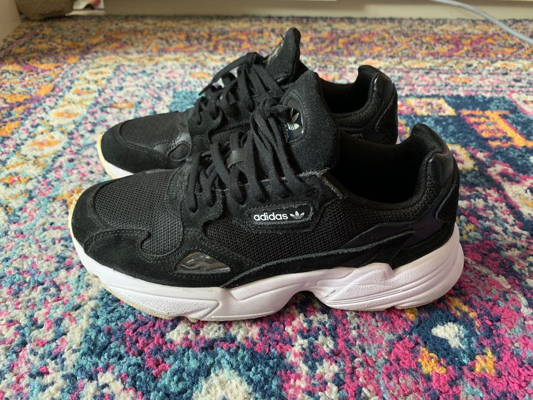 Adidas falcon discount eeuu
