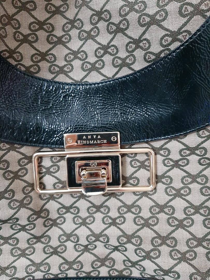 Anya hindmarch big shoulder bag (Category: Luxury Bags & Wallets) located in Manila. Submitted by poyeesy (Listing ID 1089950661, Image 2). Description: original with dust bag..