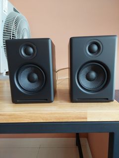 (Category: ) located in . Submitted by k.minimalist (Listing ID 1089833923, Image 1). Description: .