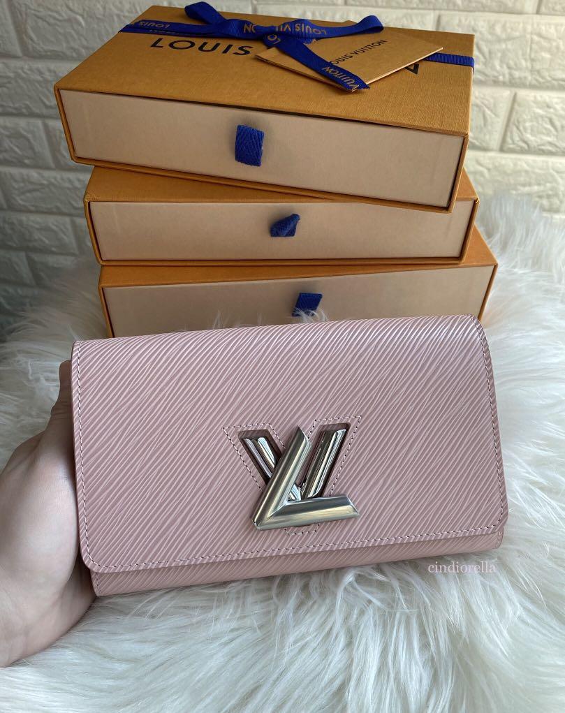 Authentic Louis Vuitton LV Rose Ballerine Pink Twist Wallet On