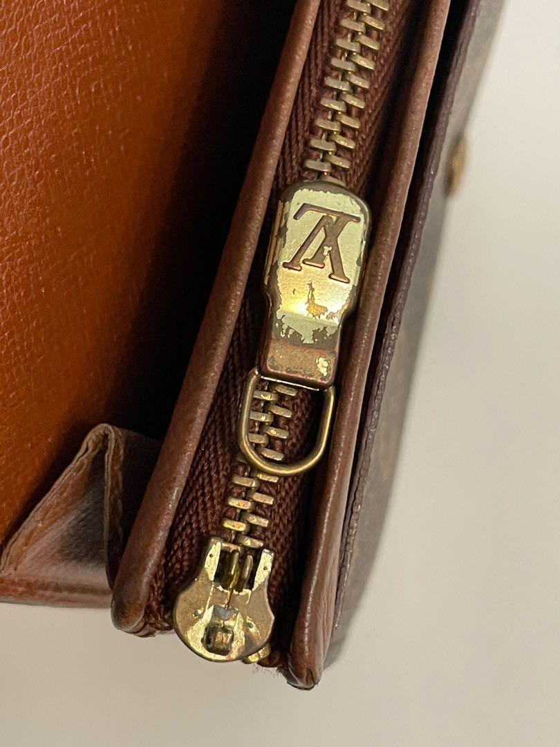 Authentic Louis Vuitton Monogram Porte Monnaie Billets Tresor Bifold Wallet  !