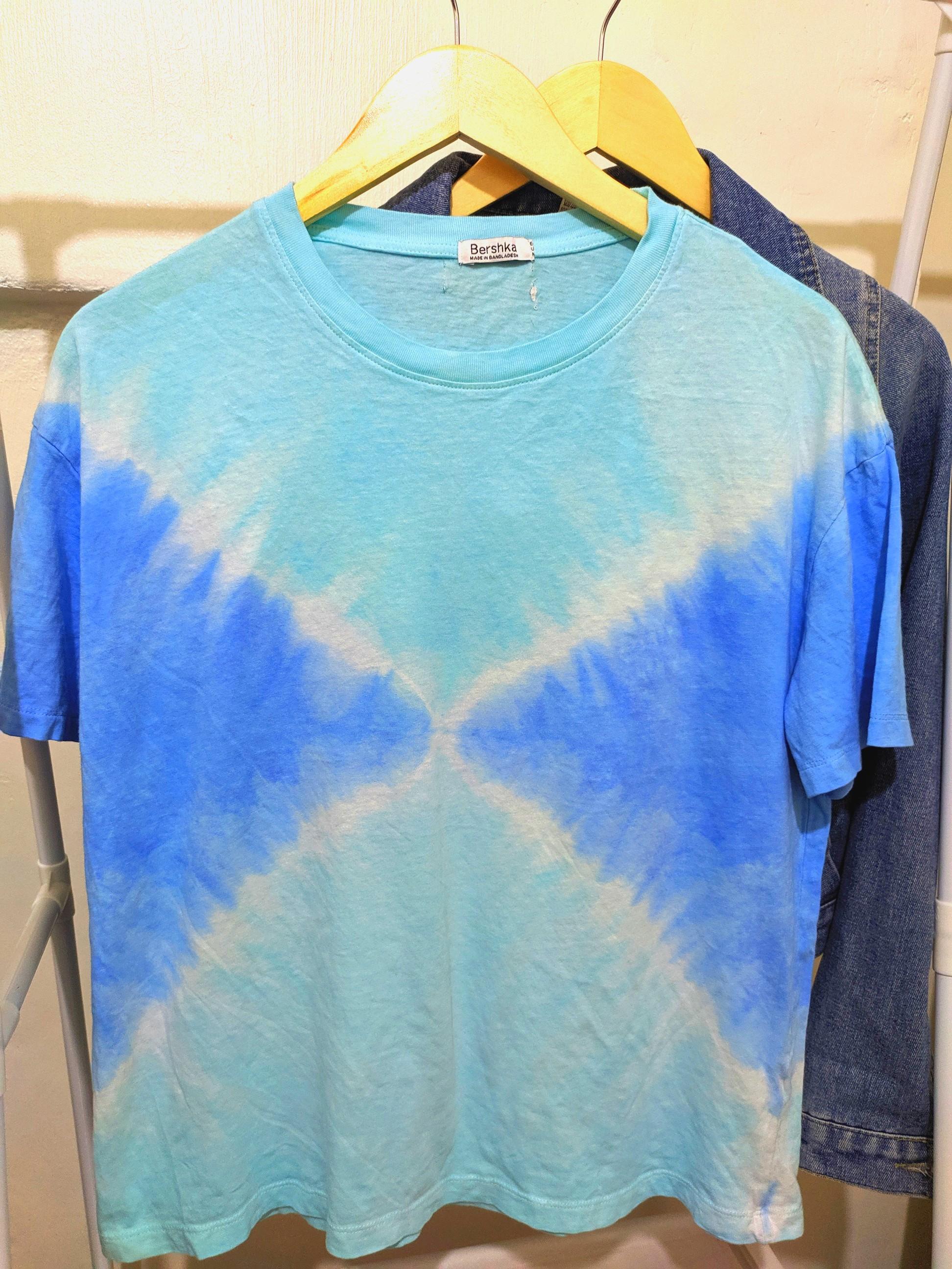 Bershka t shirt tie dye hot sale