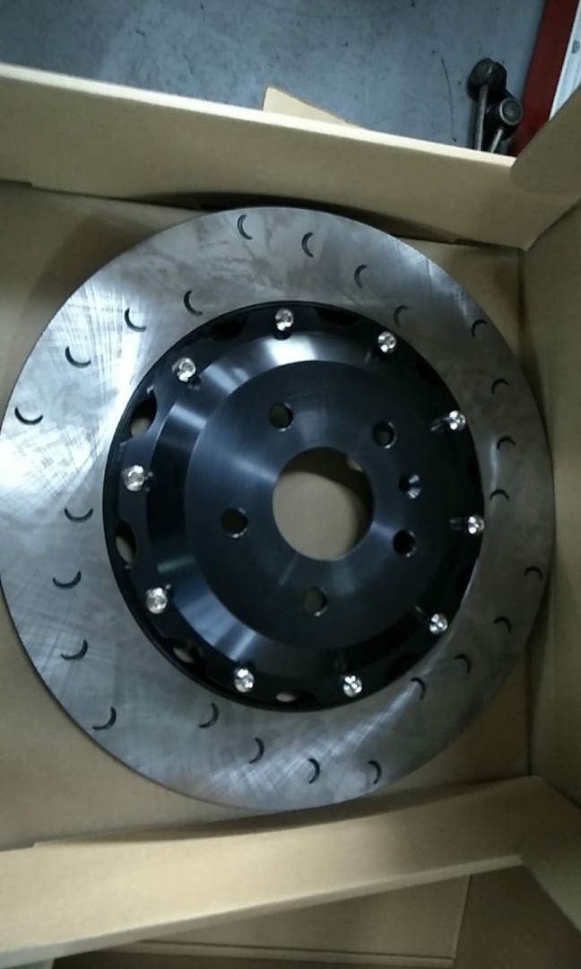 Original BNIB VWR Golf Gti Mk6 Big Brake Kit(6 Pot), Car Accessories