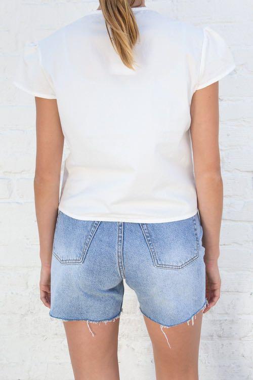 Brandy Melville White Tie Front Top - $19 (17% Off Retail) - From Brenna