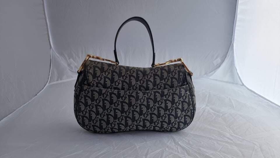 CHristian Dior Saddle bag, Announcements on Carousell