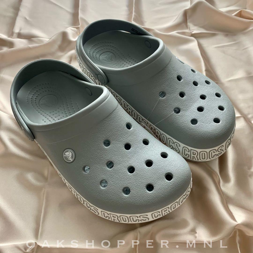 Crocband logo sales mania clog