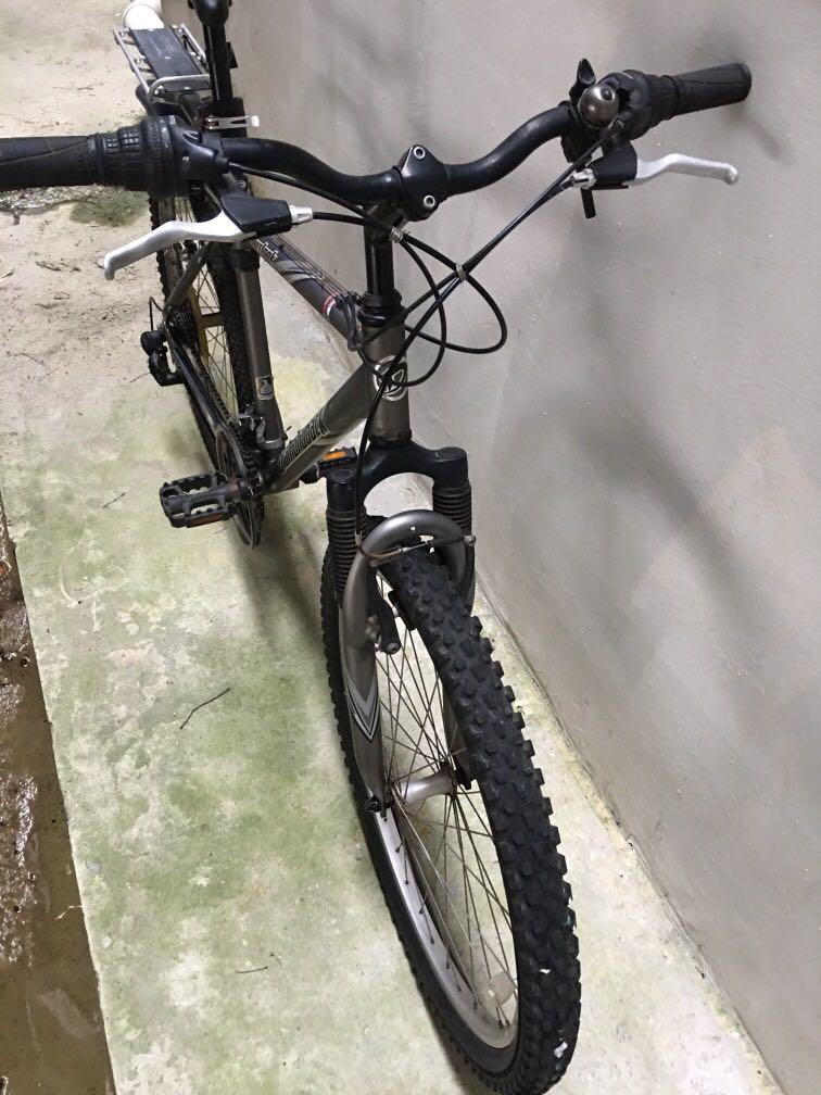Bicicleta diamondback 2025 26