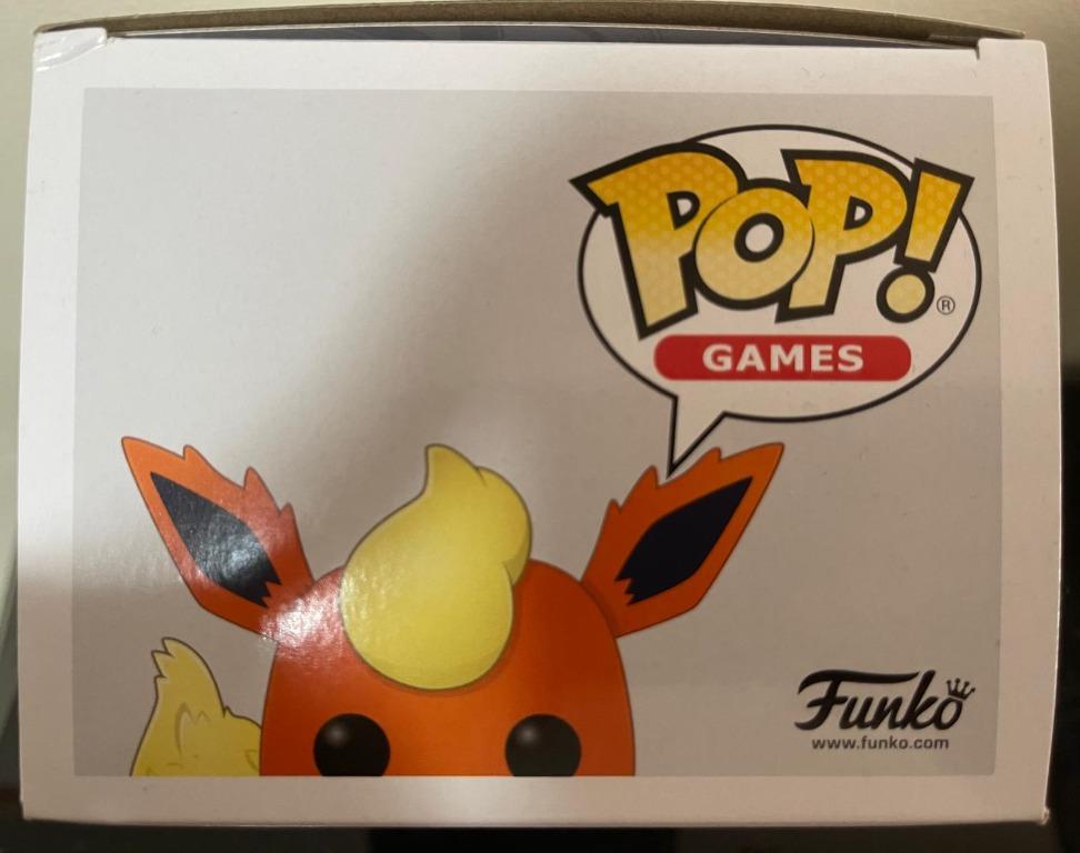 Funko Pop! Games Pokémon Eevee Flareon Fogo 629