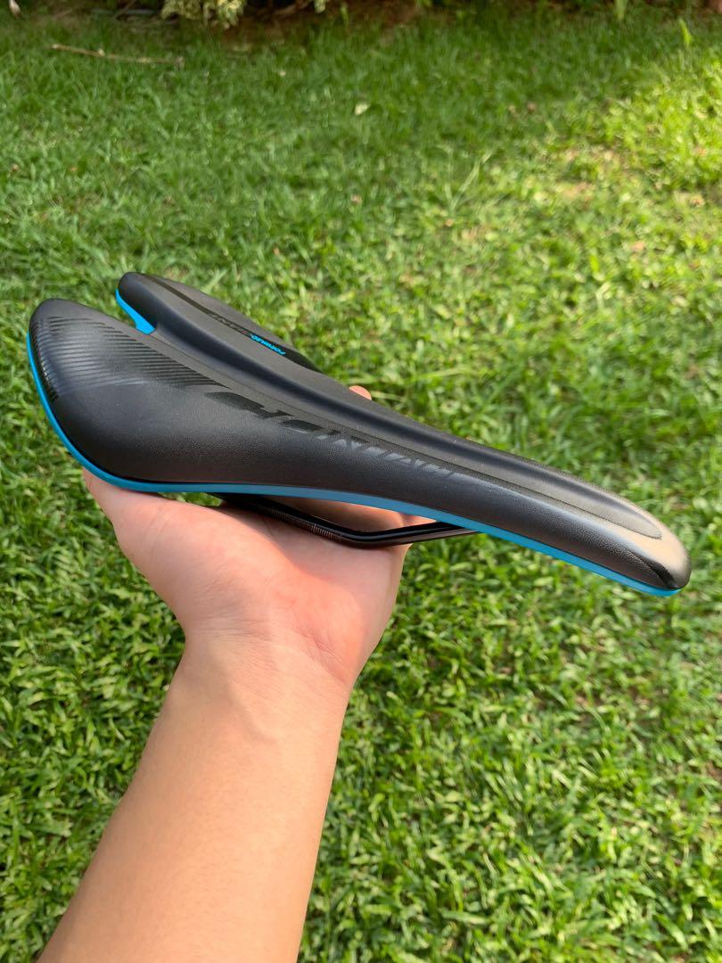 Giant TCR road bike saddle