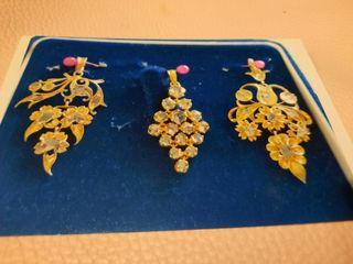 Gold Intan Pendant (each)