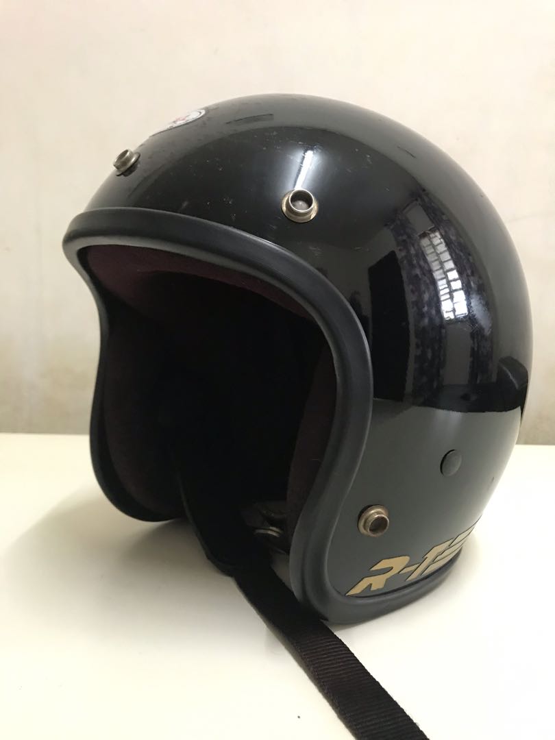 Helmet bell rt black, Motorbikes on Carousell