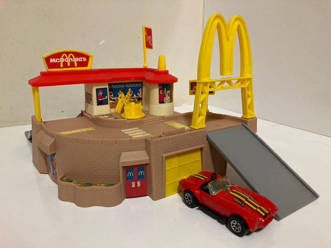 Hot wheels store mcdonalds playset