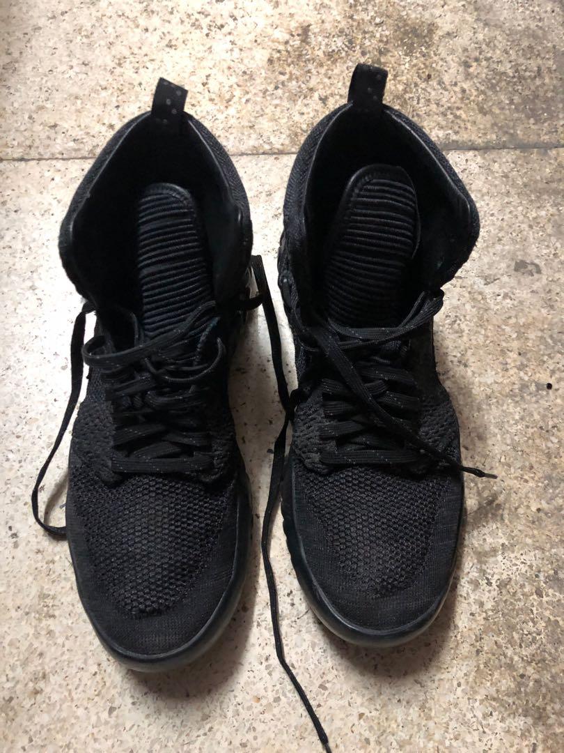 Jordan apex clearance react triple black