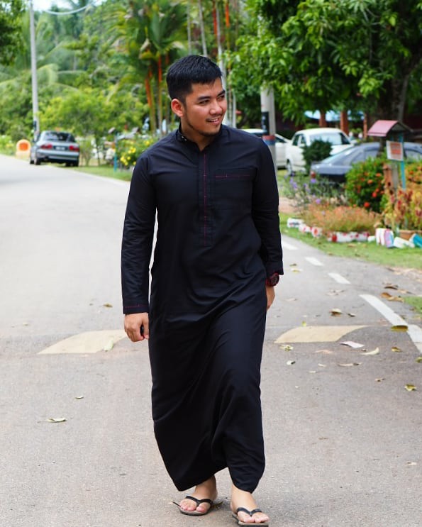 Jubah slim fit 2025