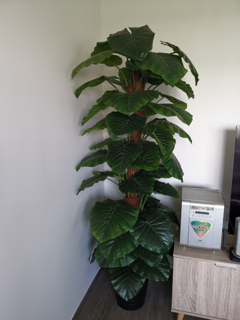 Large tall fake plant with pot. Resort/Farm style, Furniture & Home