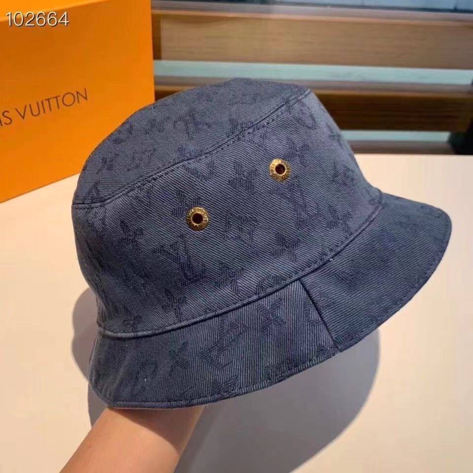 Louis Vuitton denim bucket hat ( preorder japan 🇯🇵), Women's