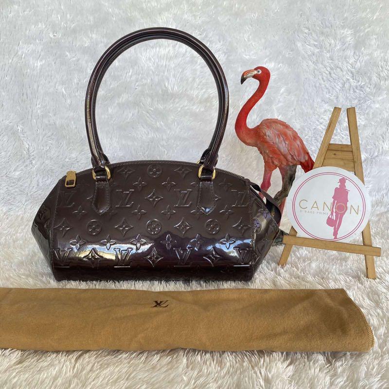 Louis Vuitton Monogram Vernis Sherwood PM Amarante. Made in France, Luxury,  Bags & Wallets on Carousell