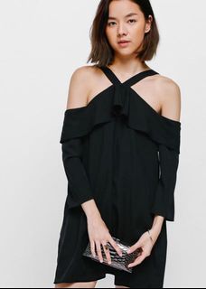 (Category: ) located in . Submitted by lilydresses (Listing ID 1089823550, Image 1). Description: .