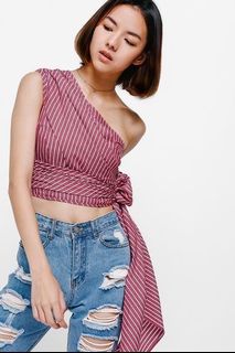(Category: ) located in . Submitted by lilydresses (Listing ID 1089821468, Image 1). Description: .