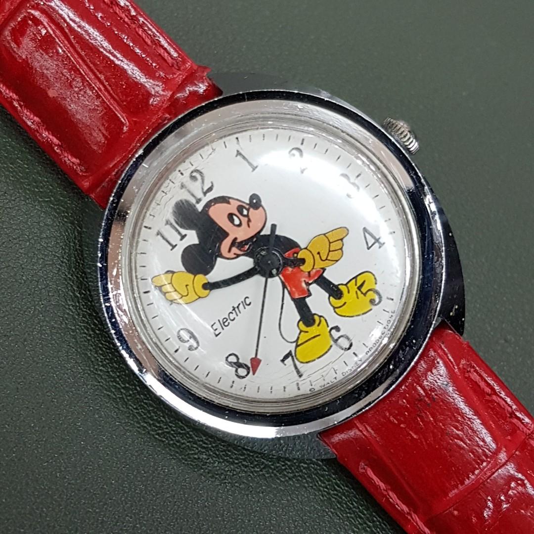 Timex mickey mouse discount watch