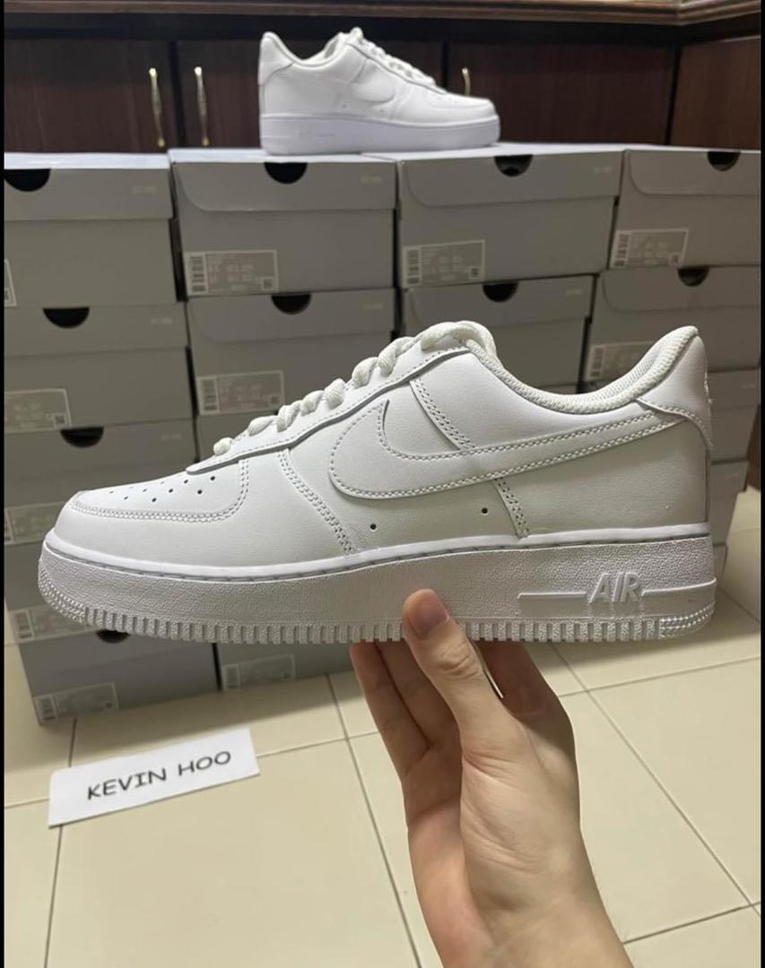 harga af1 triple white