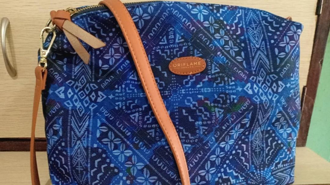 Oriflame Batik Sling Bag Fesyen Wanita Tas Dompet di Carousell