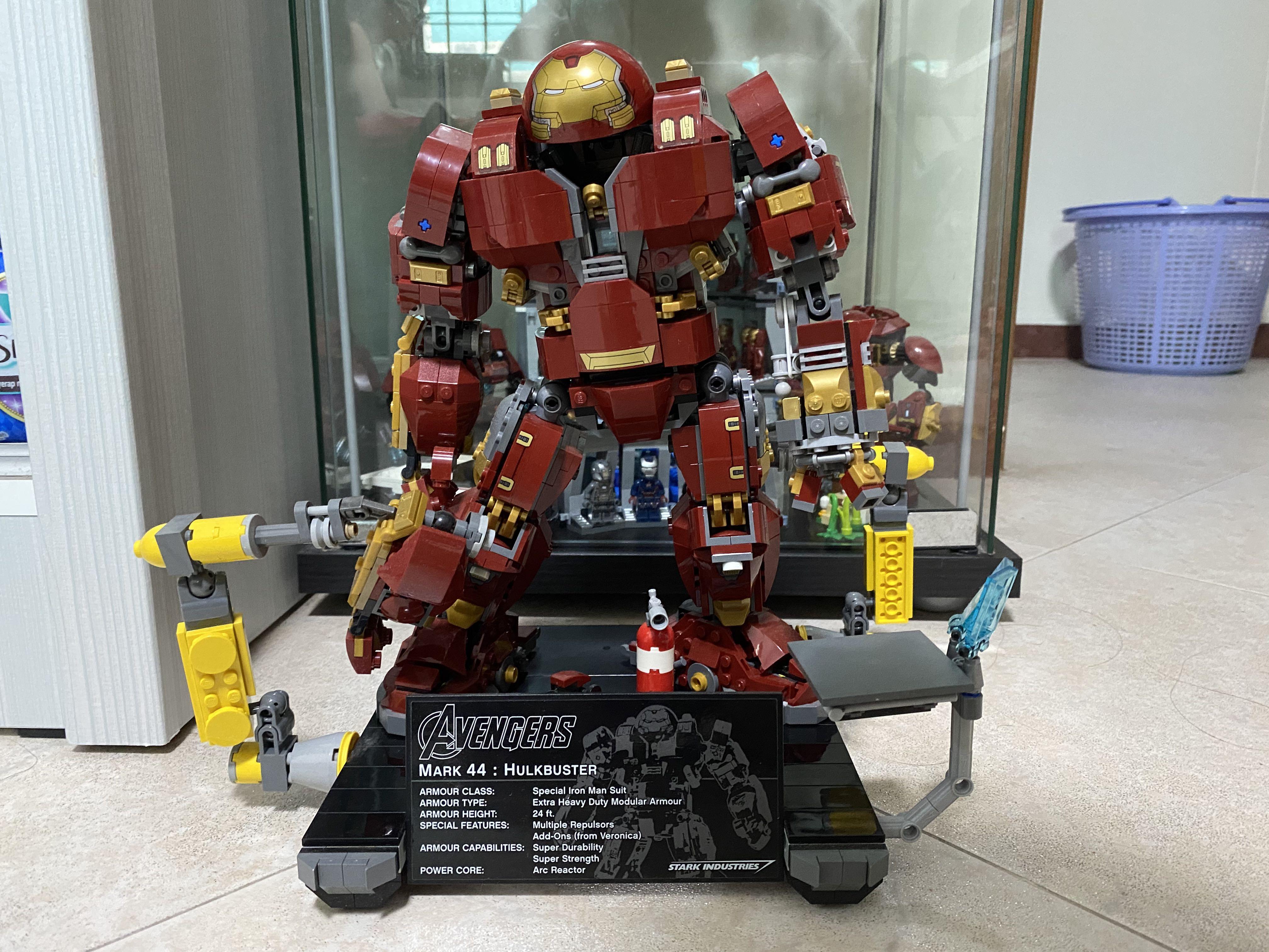 lego hulkbuster minifigure