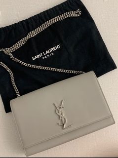 （分類：）位於 。 由 closetsalex 提交（商品編號 1089959382，圖片 1）。簡介： 。