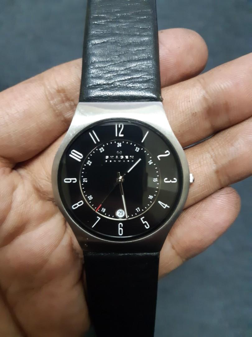 Skagen watch deals leather band