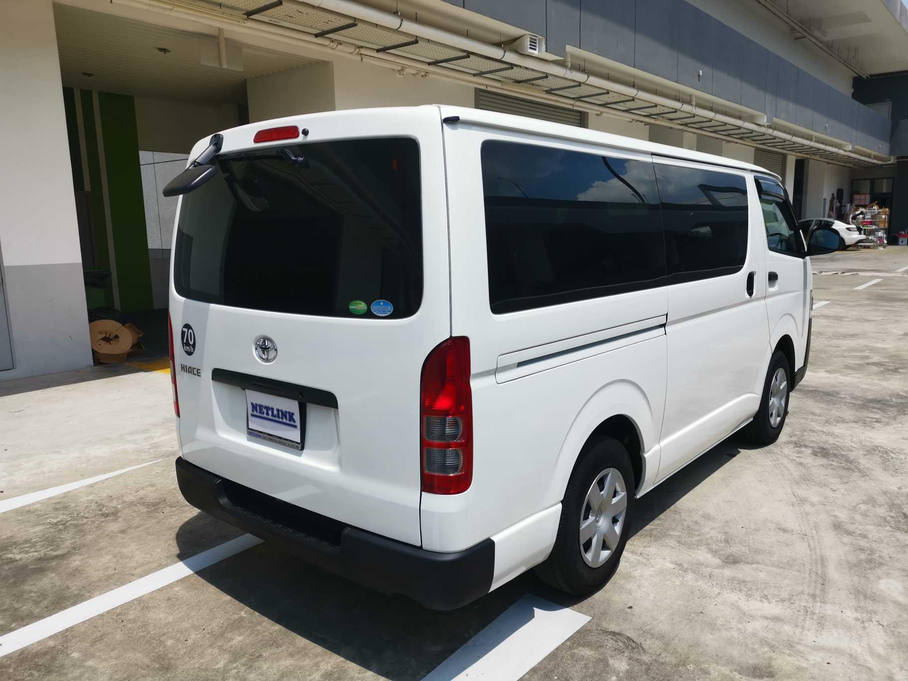 TOYOTA HIACE DX 2.8 AUTO, Cars, Commercial Vehicles, Used on Carousell