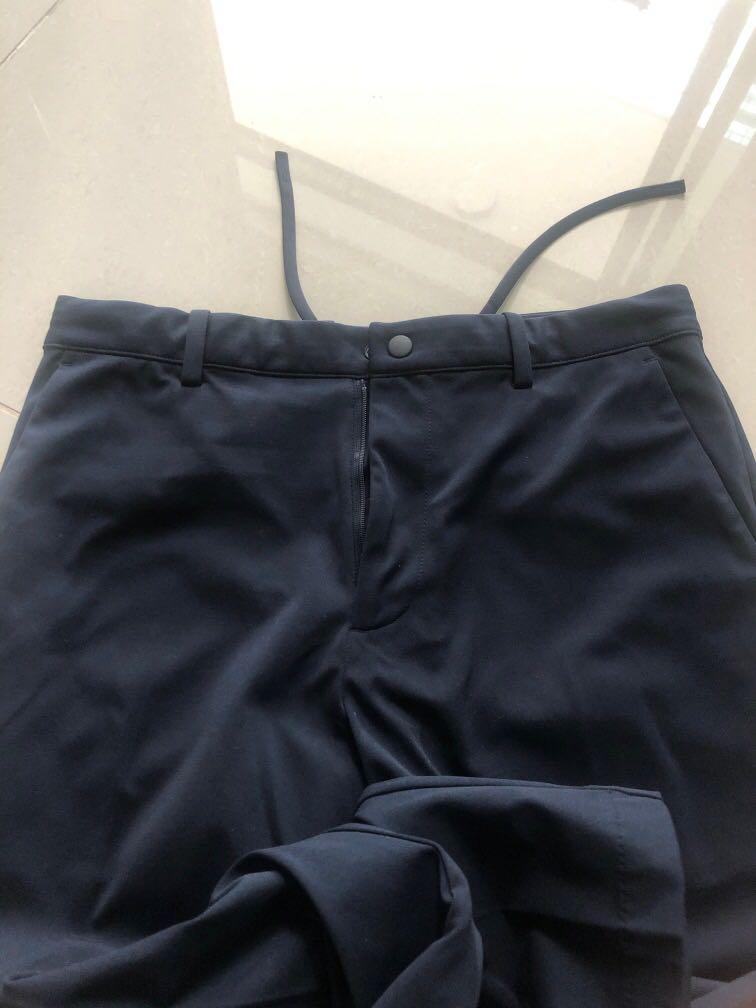 UNIQLO Smart Ankle Pants (Ultra Stretch DRY-EX)