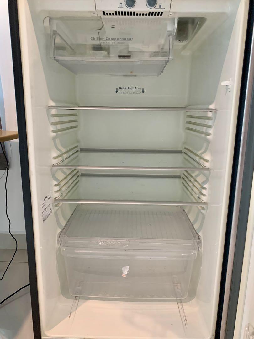 USED Electrolux Refrigerator 406L, TV & Home Appliances, Kitchen